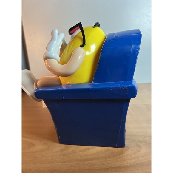M&M's Candy Dispenser Limited Edition "At The Movie" 3D with Popcorn Bucket - Picture 7 of 13